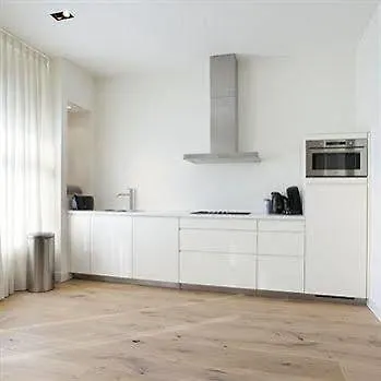 Kees Apartment